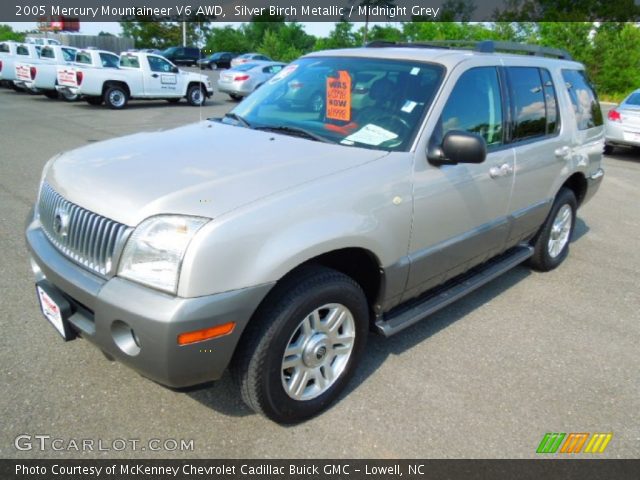 2005 Mercury Mountaineer V6 AWD in Silver Birch Metallic