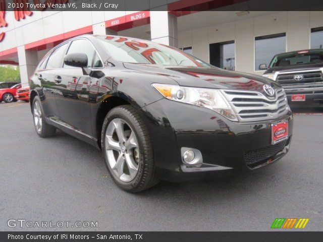 2010 Toyota Venza V6 in Black