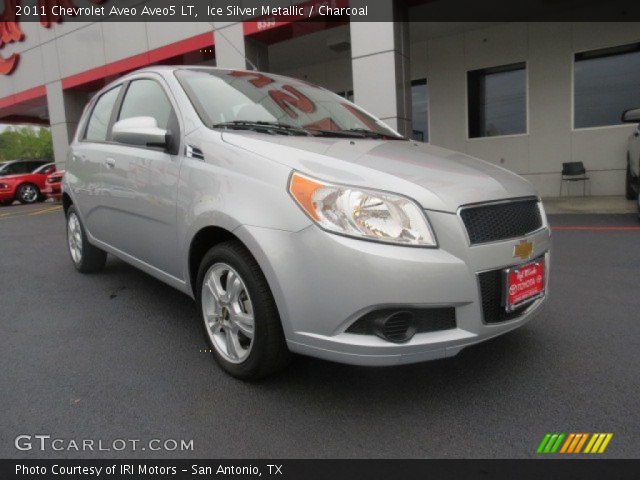 2011 Chevrolet Aveo Aveo5 LT in Ice Silver Metallic