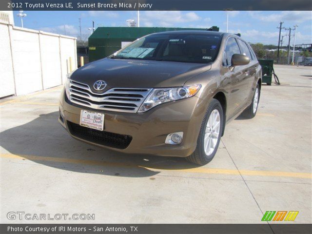 2012 Toyota Venza LE in Sunset Bronze Mica