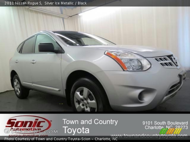 2011 Nissan Rogue S in Silver Ice Metallic