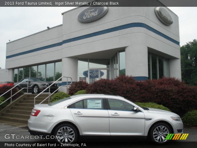 2013 Ford Taurus Limited in Ingot Silver Metallic