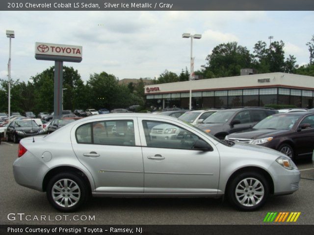 2010 Chevrolet Cobalt LS Sedan in Silver Ice Metallic
