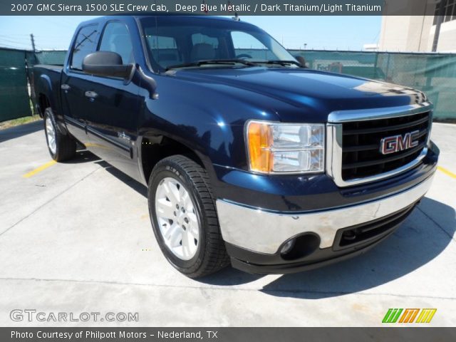 2007 GMC Sierra 1500 SLE Crew Cab in Deep Blue Metallic