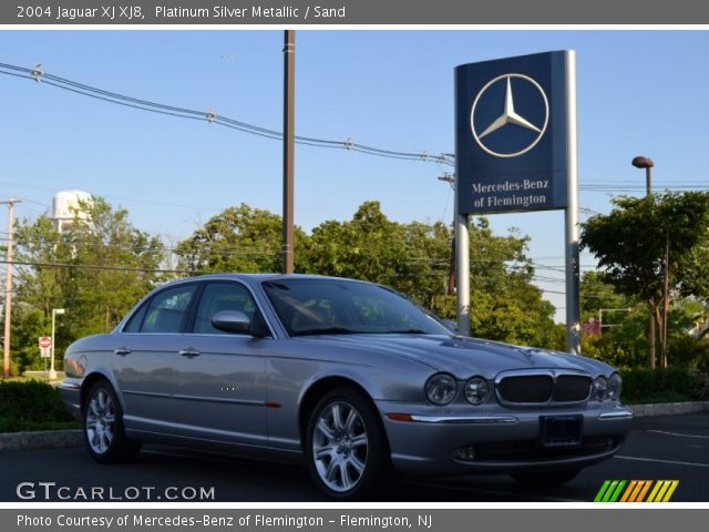 2004 Jaguar XJ XJ8 in Platinum Silver Metallic