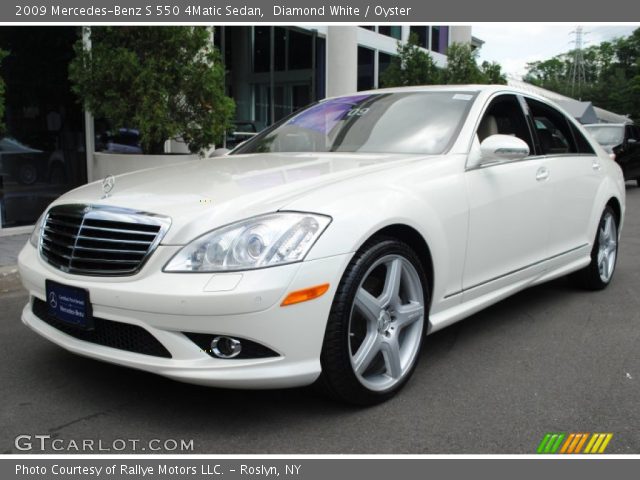 2009 Mercedes-Benz S 550 4Matic Sedan in Diamond White