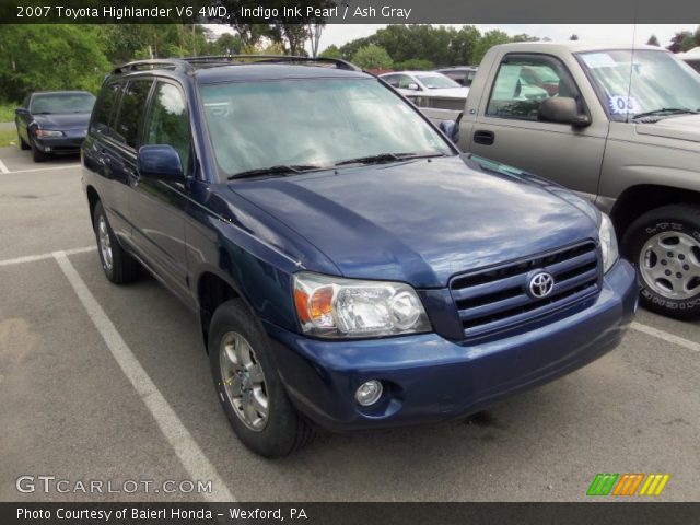 2007 Toyota Highlander V6 4WD in Indigo Ink Pearl