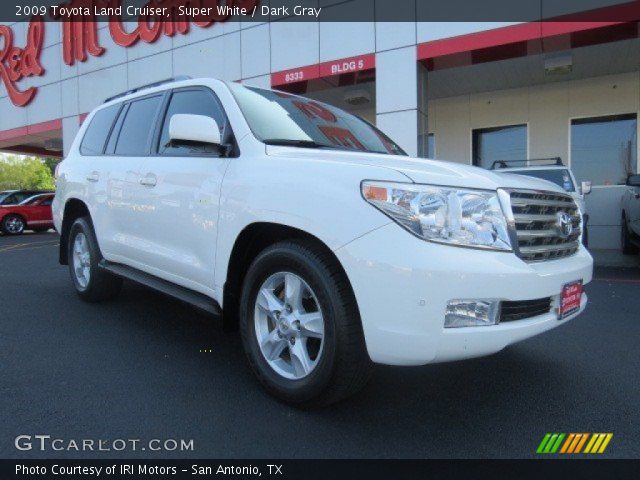 2009 Toyota Land Cruiser  in Super White