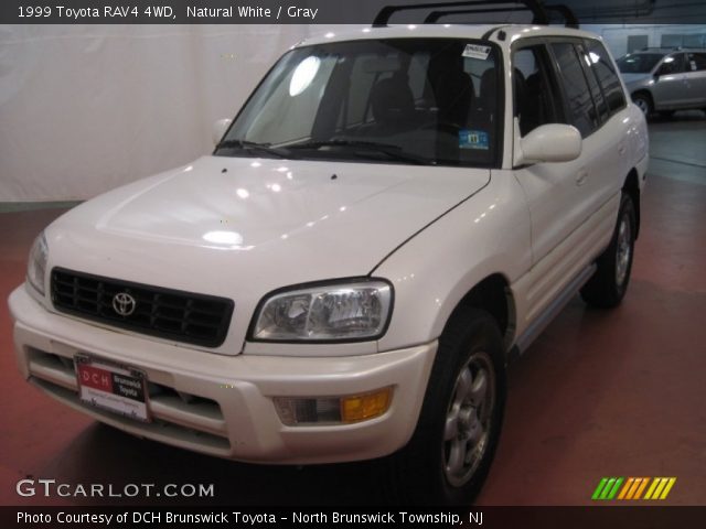 1999 Toyota RAV4 4WD in Natural White