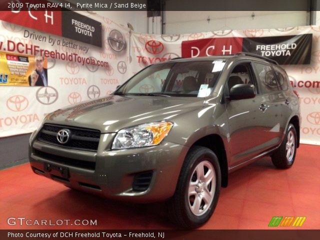 2009 Toyota RAV4 I4 in Pyrite Mica