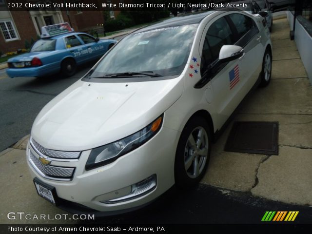 2012 Chevrolet Volt Hatchback in White Diamond Tricoat