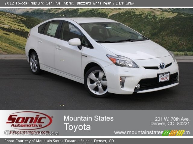 2012 Toyota Prius 3rd Gen Five Hybrid in Blizzard White Pearl