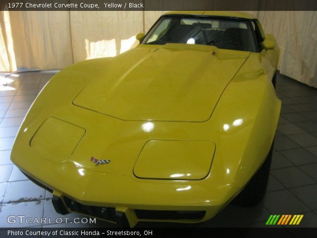 1977 Chevrolet Corvette Coupe in Yellow