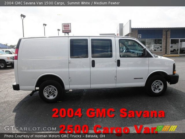 2004 GMC Savana Van 1500 Cargo in Summit White