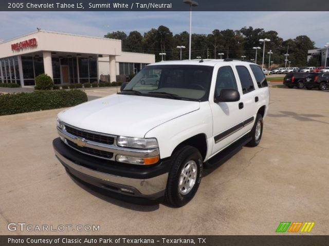 2005 Chevrolet Tahoe LS in Summit White