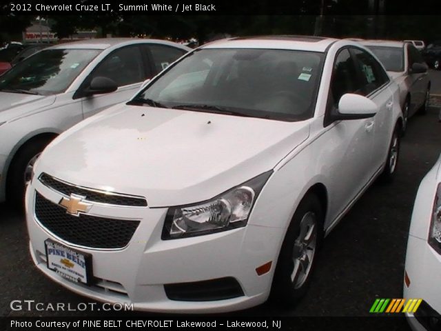 2012 Chevrolet Cruze LT in Summit White