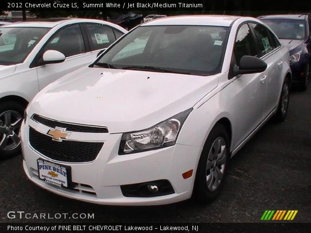 2012 Chevrolet Cruze LS in Summit White
