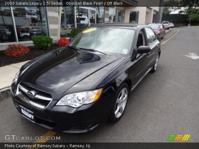 2009 Subaru Legacy 2.5i Sedan in Obsidian Black Pearl