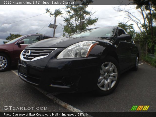 2010 Nissan Altima 2.5 S in Super Black