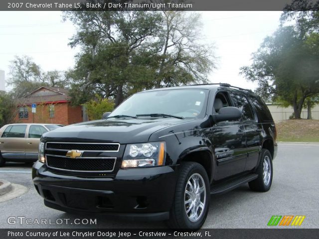 2007 Chevrolet Tahoe LS in Black