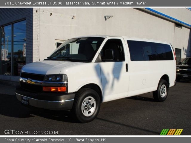 2011 Chevrolet Express LT 3500 Passenger Van in Summit White