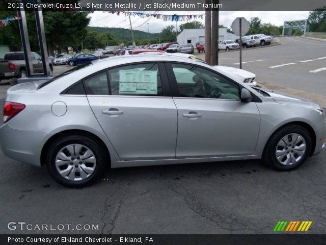 2012 Chevrolet Cruze LS in Silver Ice Metallic
