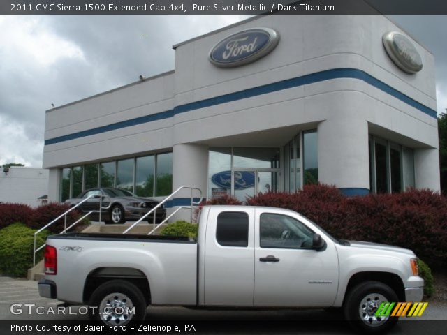 2011 GMC Sierra 1500 Extended Cab 4x4 in Pure Silver Metallic