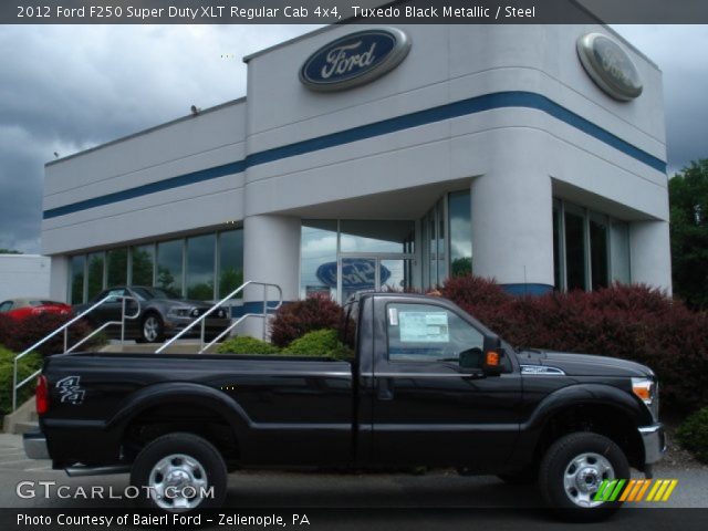 2012 Ford F250 Super Duty XLT Regular Cab 4x4 in Tuxedo Black Metallic
