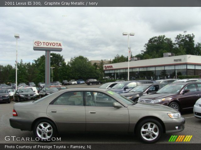 2001 Lexus ES 300 in Graphite Gray Metallic
