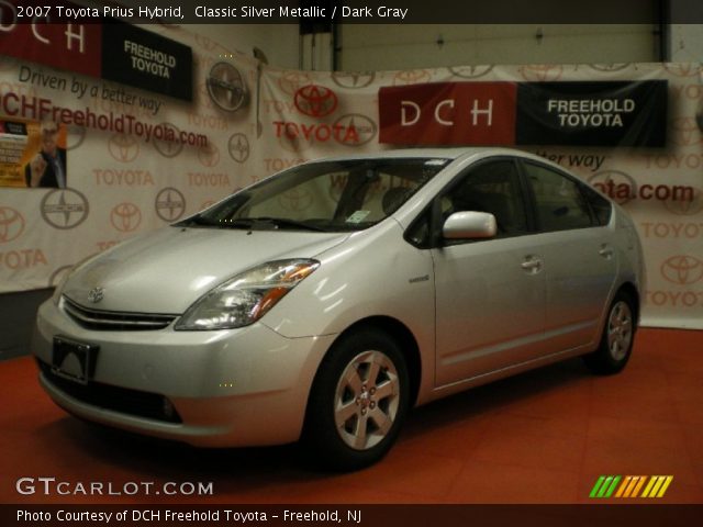 2007 Toyota Prius Hybrid in Classic Silver Metallic