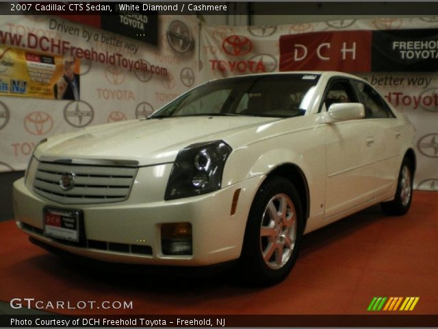2007 Cadillac CTS Sedan in White Diamond