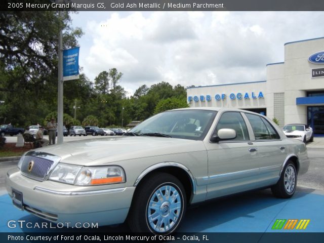 2005 Mercury Grand Marquis GS in Gold Ash Metallic