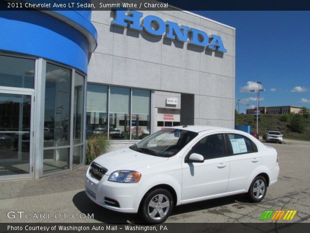 2011 Chevrolet Aveo LT Sedan in Summit White