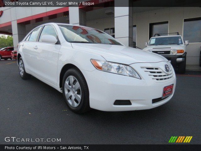 2008 Toyota Camry LE V6 in Super White