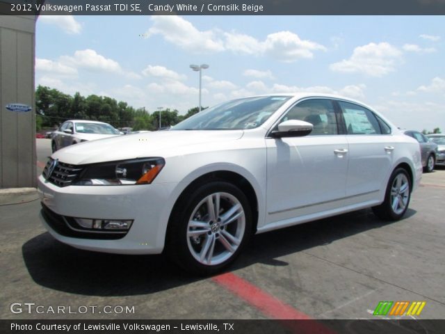 2012 Volkswagen Passat TDI SE in Candy White