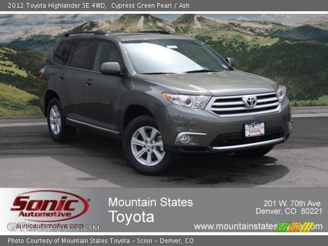 2012 Toyota Highlander SE 4WD in Cypress Green Pearl