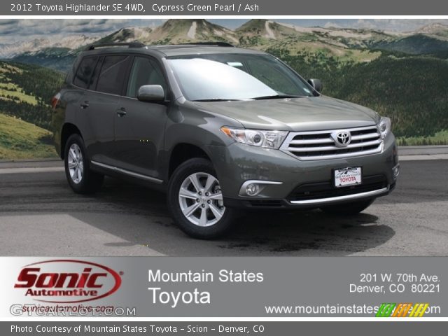 2012 Toyota Highlander SE 4WD in Cypress Green Pearl