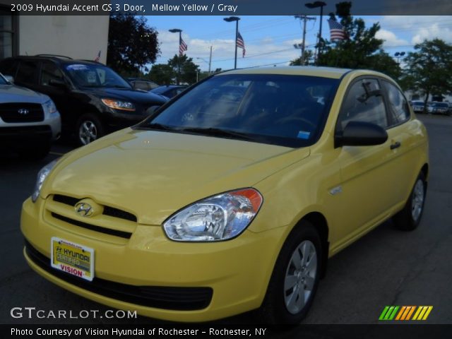 2009 Hyundai Accent GS 3 Door in Mellow Yellow