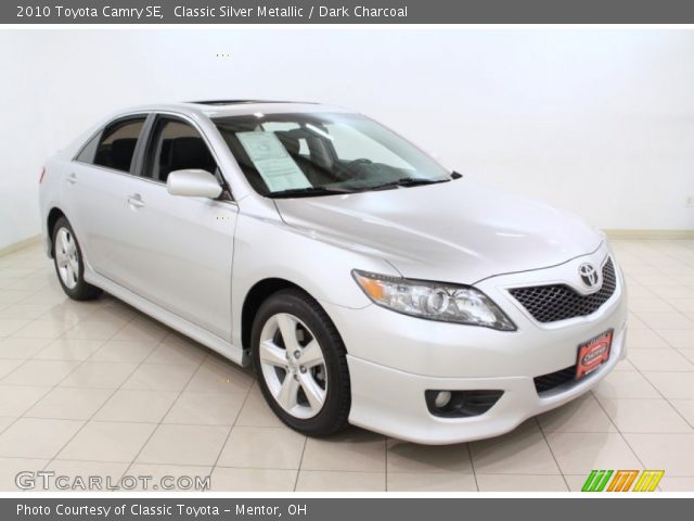 2010 Toyota Camry SE in Classic Silver Metallic