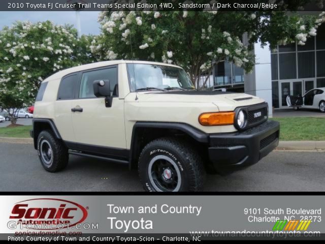 2010 Toyota FJ Cruiser Trail Teams Special Edition 4WD in Sandstorm