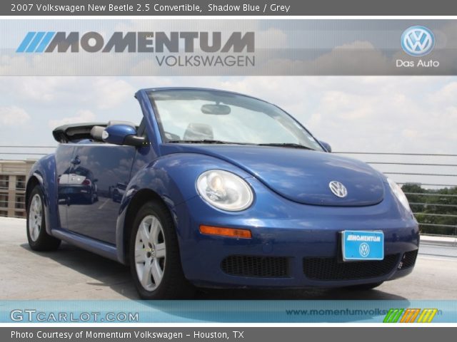 2007 Volkswagen New Beetle 2.5 Convertible in Shadow Blue