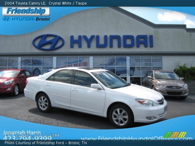 2004 Toyota Camry LE in Crystal White