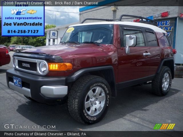 2008 Toyota FJ Cruiser 4WD in Brick Red