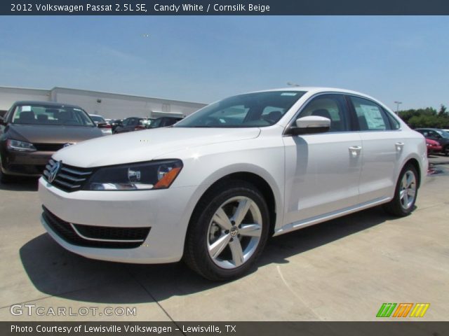 2012 Volkswagen Passat 2.5L SE in Candy White