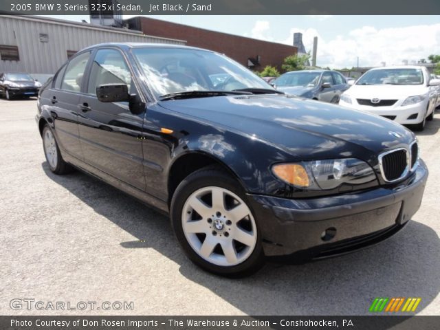 2005 BMW 3 Series 325xi Sedan in Jet Black