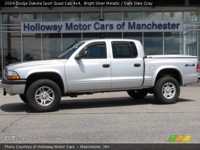 2004 Dodge Dakota Sport Quad Cab 4x4 in Bright Silver Metallic