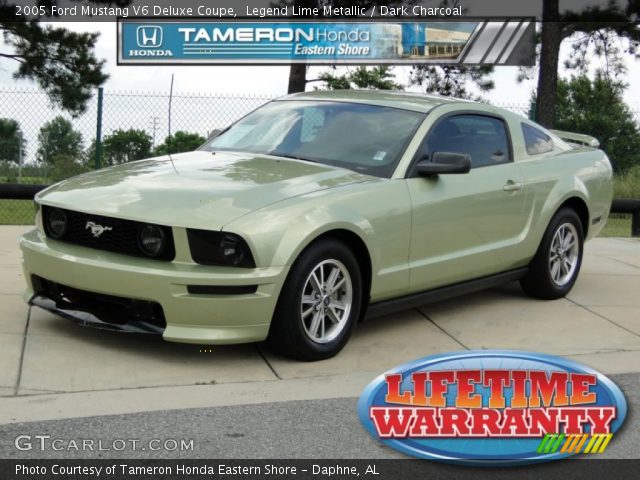 2005 Ford Mustang V6 Deluxe Coupe in Legend Lime Metallic