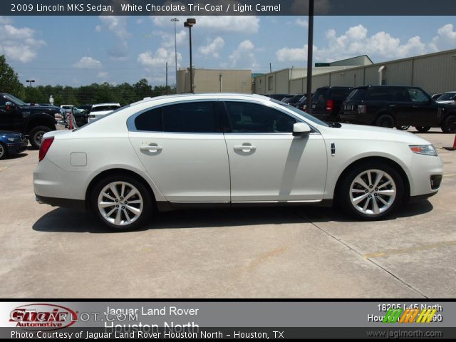 2009 Lincoln MKS Sedan in White Chocolate Tri-Coat