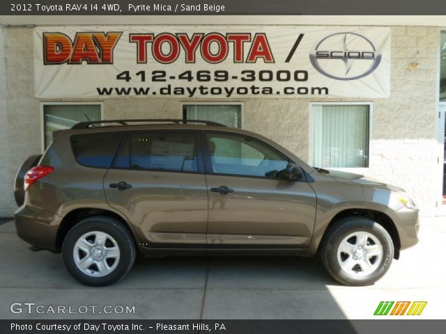 2012 Toyota RAV4 I4 4WD in Pyrite Mica
