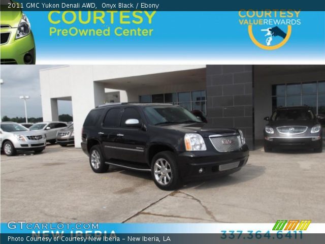 2011 GMC Yukon Denali AWD in Onyx Black